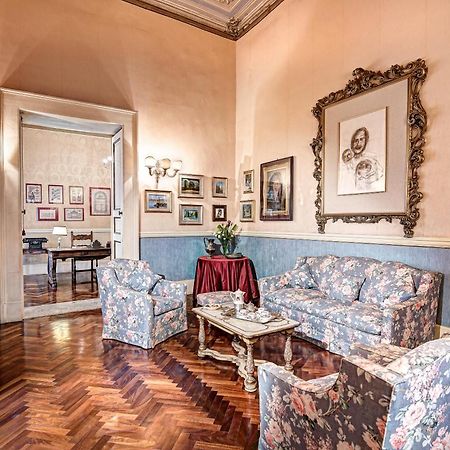 Arthouse Lady Marys Tribunali Luxury Suite Neapol Exteriér fotografie