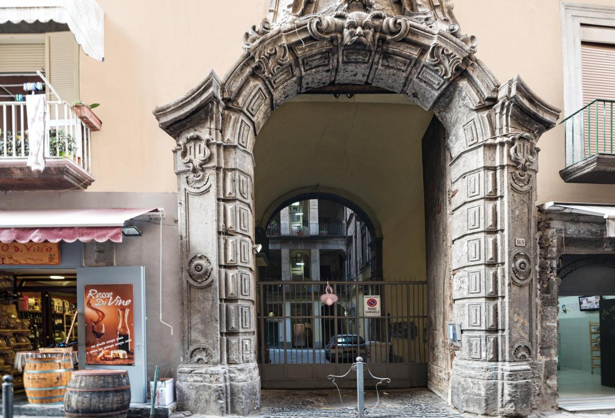 Arthouse Lady Marys Tribunali Luxury Suite Neapol Exteriér fotografie