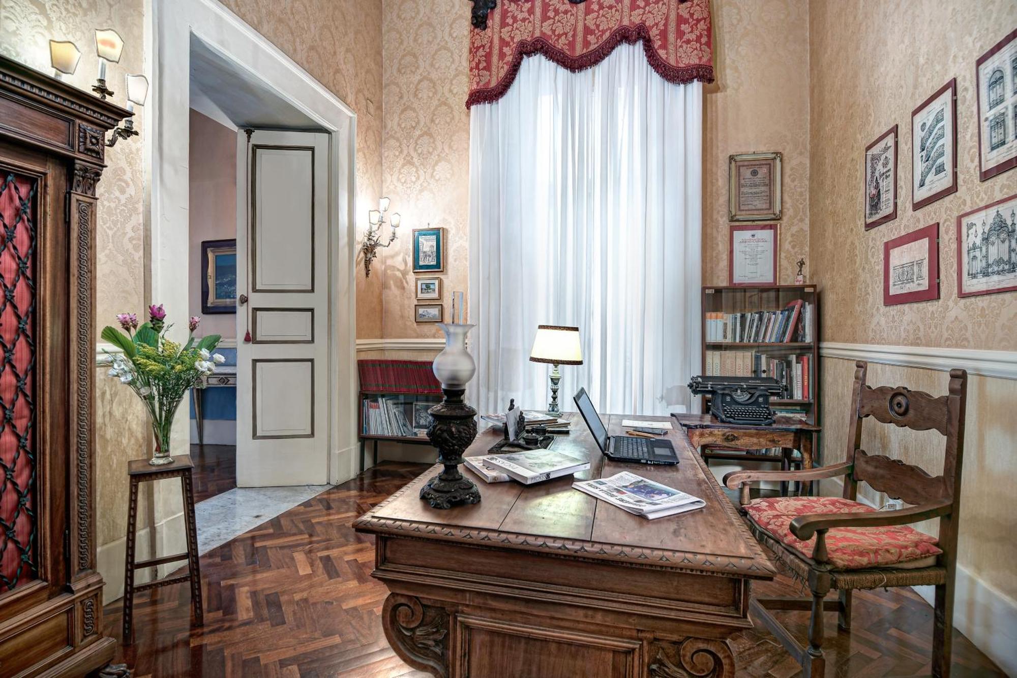 Arthouse Lady Marys Tribunali Luxury Suite Neapol Exteriér fotografie