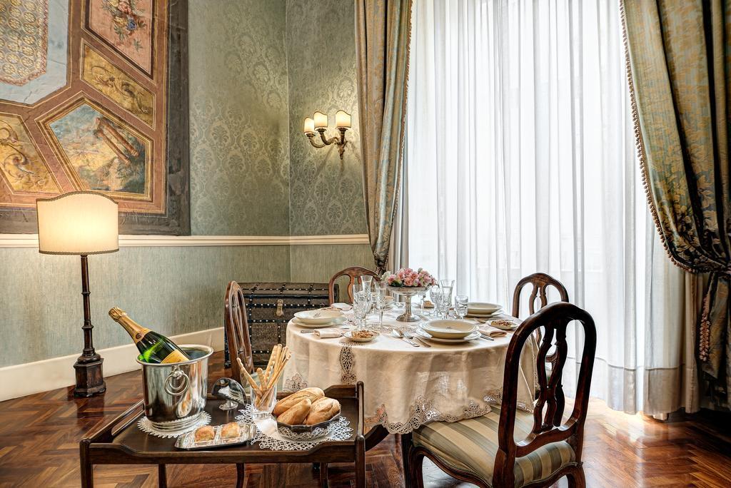 Arthouse Lady Marys Tribunali Luxury Suite Neapol Exteriér fotografie
