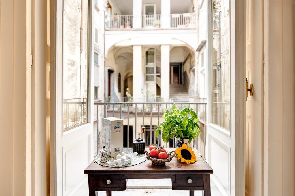 Arthouse Lady Marys Tribunali Luxury Suite Neapol Exteriér fotografie