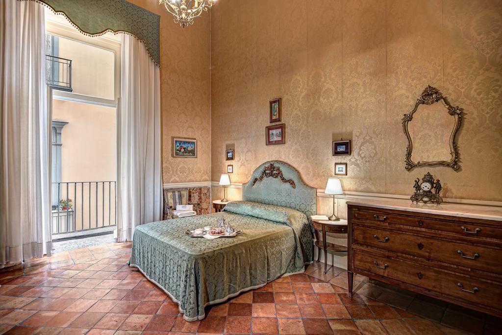 Arthouse Lady Marys Tribunali Luxury Suite Neapol Exteriér fotografie