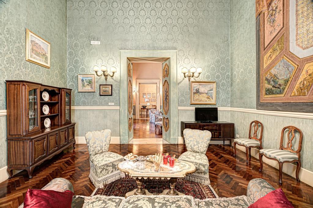 Arthouse Lady Marys Tribunali Luxury Suite Neapol Exteriér fotografie